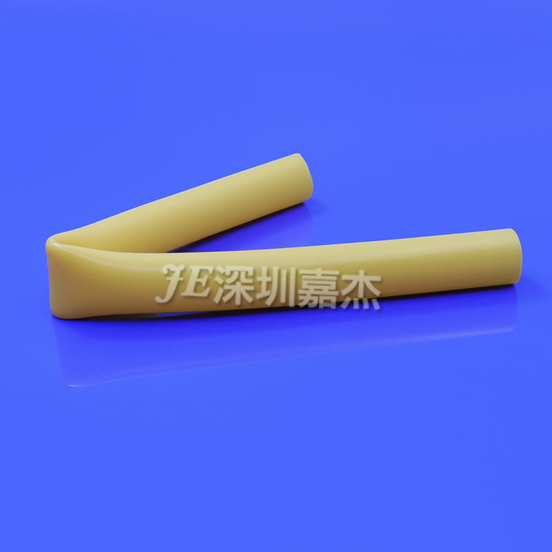 午夜鸡鸡捅美女网站双色硅胶管